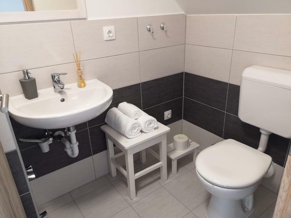 Roze Vendeghaz Hotel Villany Luaran gambar